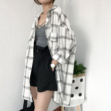 Load image into Gallery viewer, Women New Shirts Casual Plaid All-match Loose Long Sleeve Students Daily BF Ulzzang Single Breasted Womens Korean Style Harajuku
